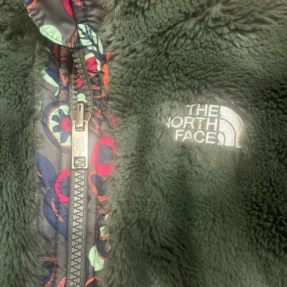 The North Face reversible jacket like new - Picture 6 of 8